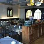 Tauberhotel Kette Вертгейм