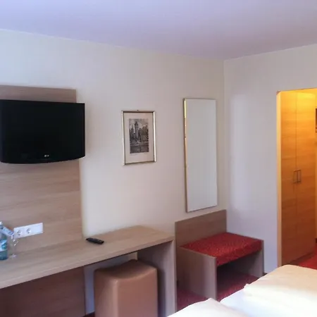 Tauberhotel Kette Otel Wertheim