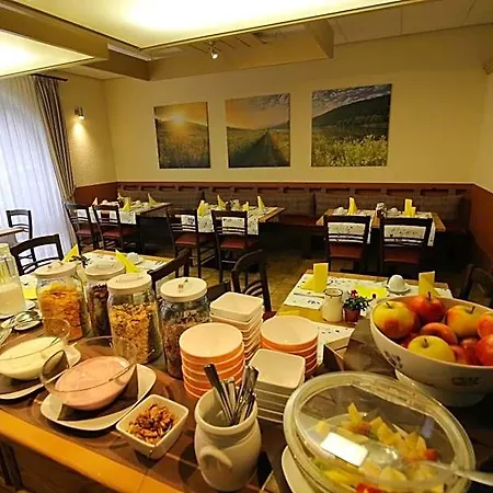 호텔 Tauberhotel Kette 베르트하임